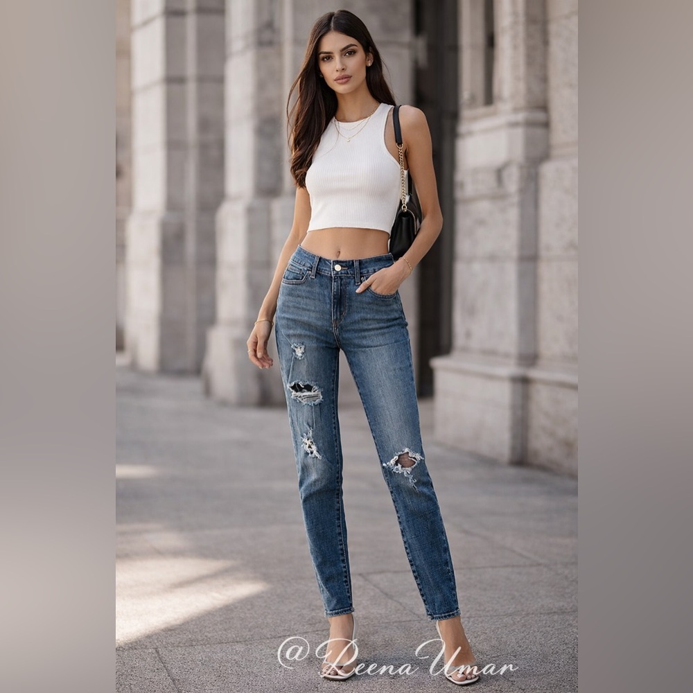 Levi’s 711 Skinny Filiforme Distressed Jeans – Size 24